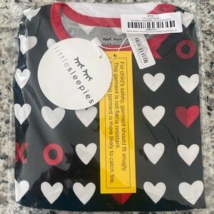 NWT Little Sleepies XO ♥️ 2 piece pajama set
